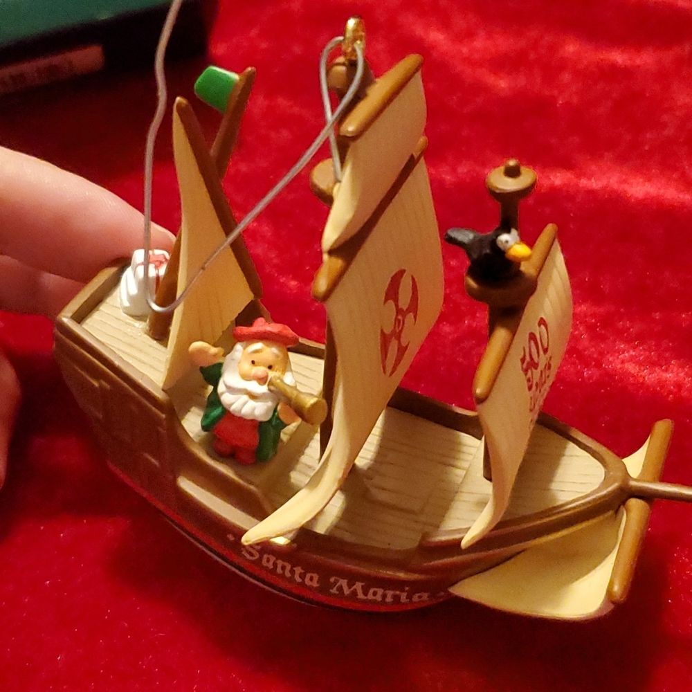 Vintage 1992 Hallmark Keepsake Ornament Santa Maria American Commemorative Boxed - Picture 9 of 10